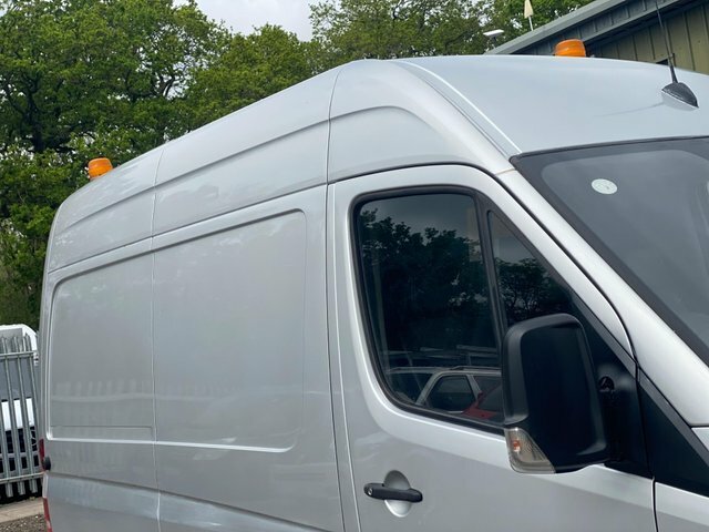 Mercedes-Benz Sprinter Sprinter  #23