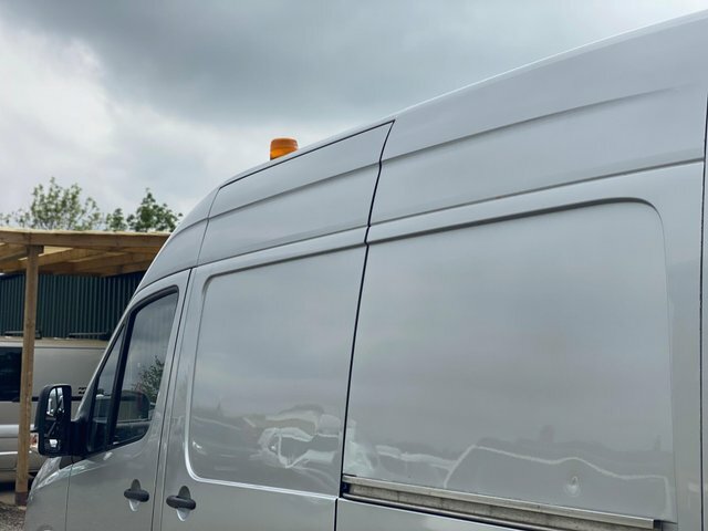 Mercedes-Benz Sprinter Sprinter  #29