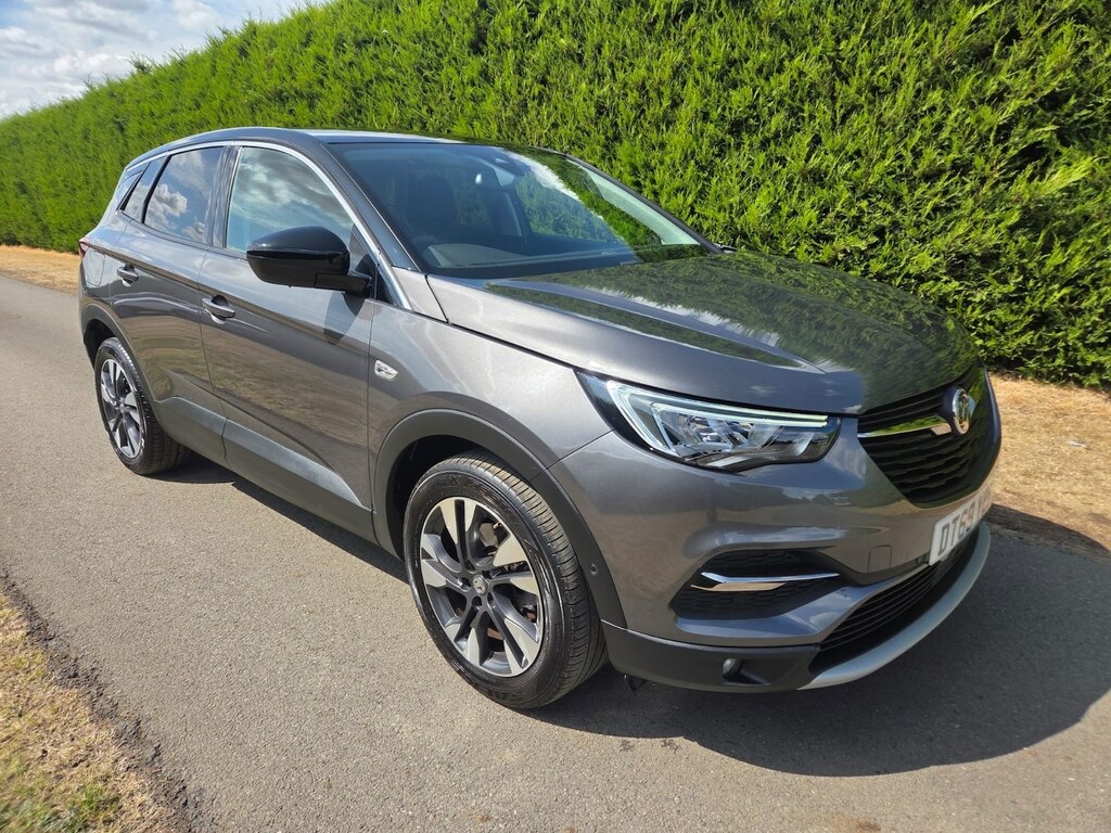 Vauxhall Grandland X 1.2 Turbo Sri Nav Grey