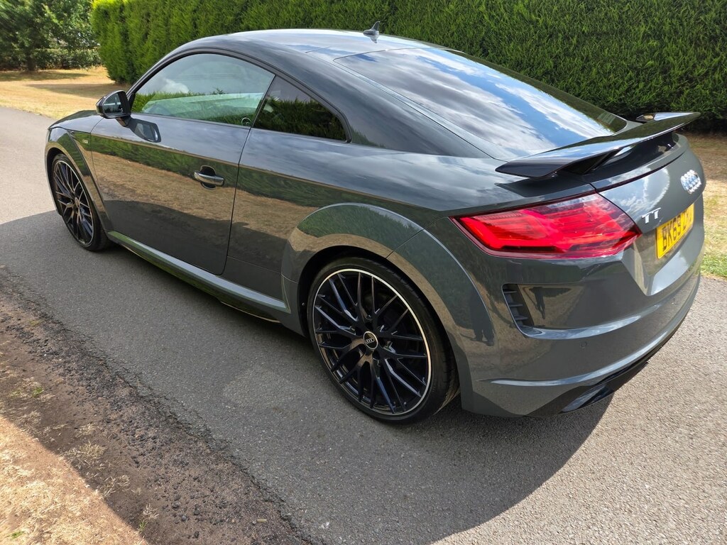 Audi TT 40 Tfsi Black Edition S Tronic BK69ZRD #4