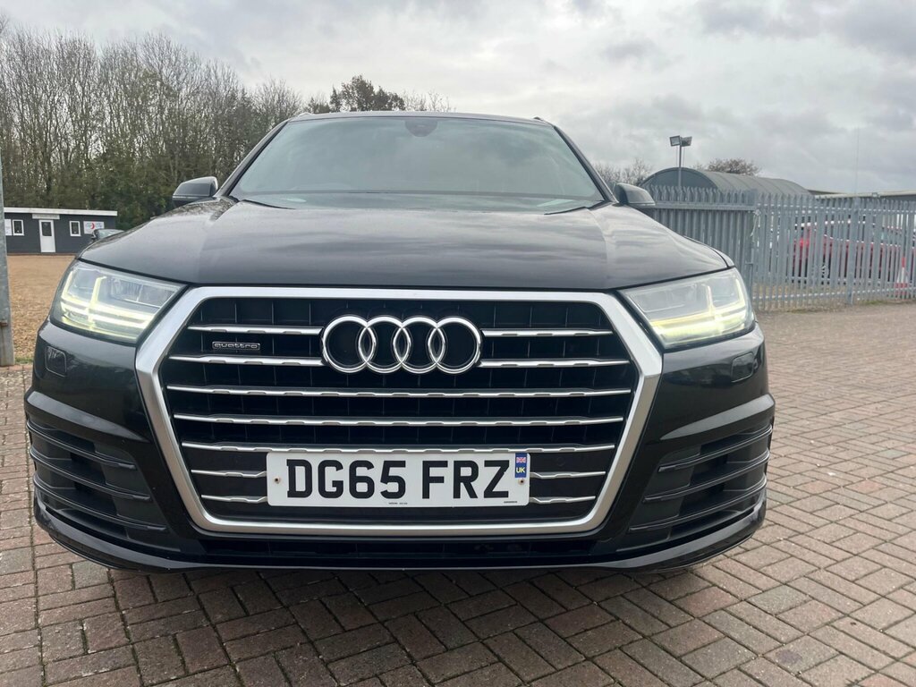 Audi Q7 Grey #7