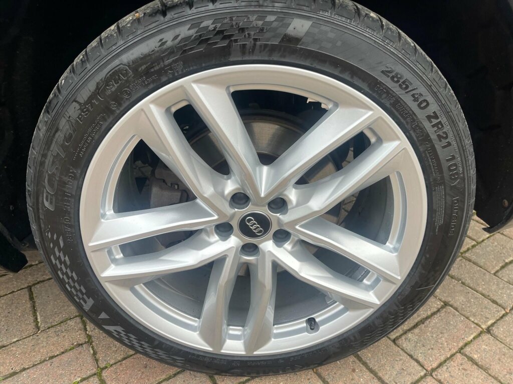 Audi Q7 Grey #13