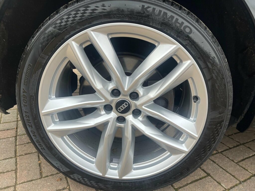 Audi Q7 Grey #48