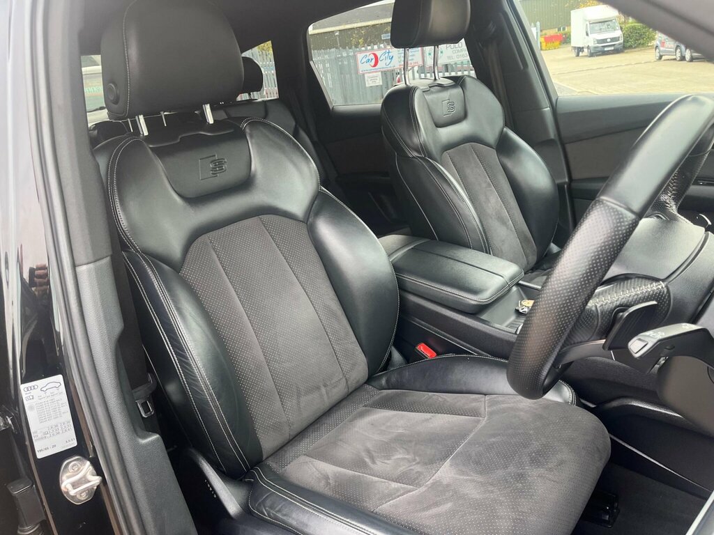 Audi Q7 Grey #10