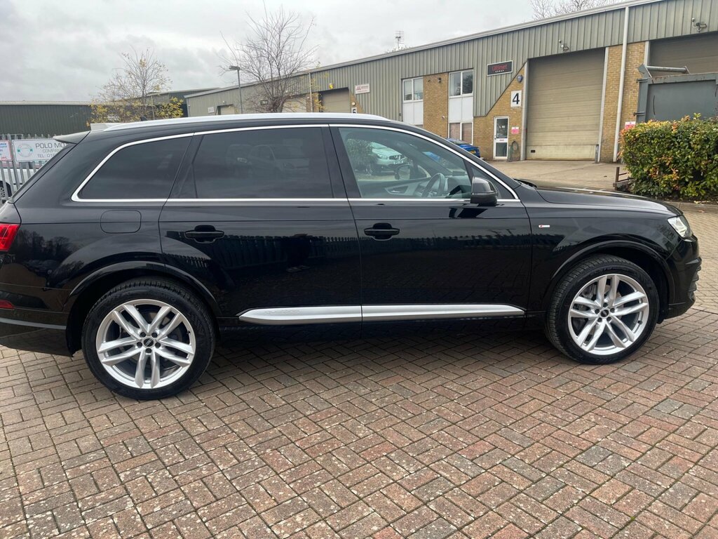 Audi Q7 Grey #23
