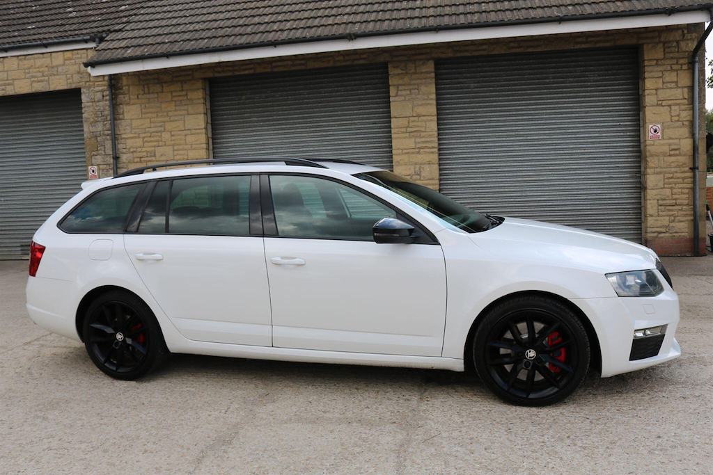 Skoda Octavia Vrs White #3