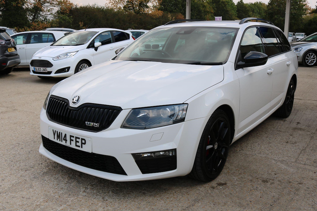 Skoda Octavia Vrs White #16