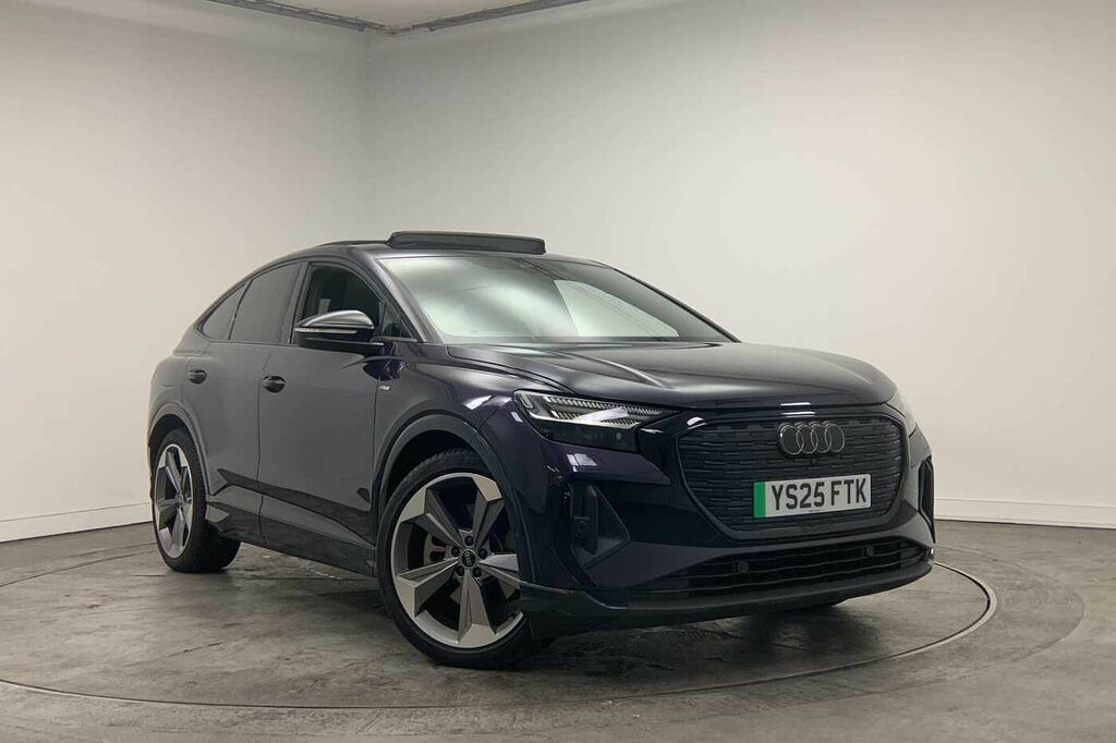 Audi Q4 E Tron Q4 Sportback Black Edition 45 E-tron Quattro 210,0 Purple