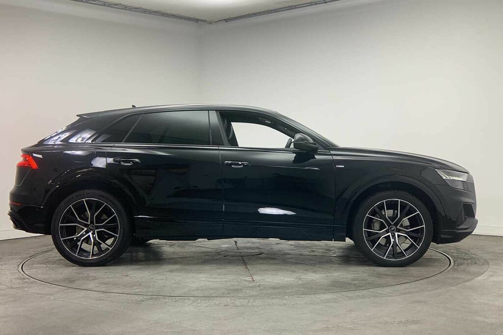Audi Q8 Black Edition 50 Tdi Quattro 286 Ps Tiptronic - 20 Black #4