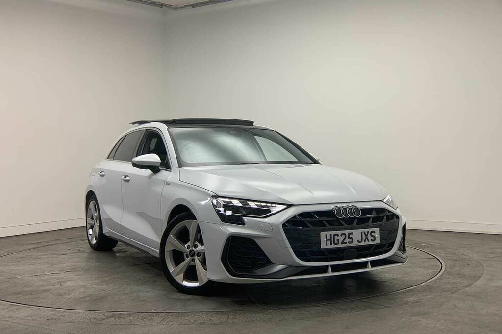 Audi A3 S Line 35 Tfsi 150 Ps S Tronic - 2025 White