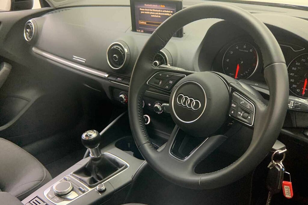 Audi A3 Se Technik 30 Tfsi 116 Ps 6-Speed - 2020 HJ20WZL Black #6