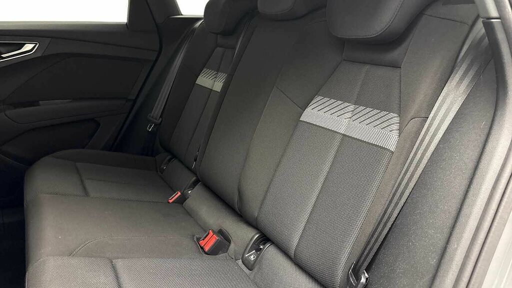 Audi Q4 E Tron Sport 35 125,00 Kw Grey #5