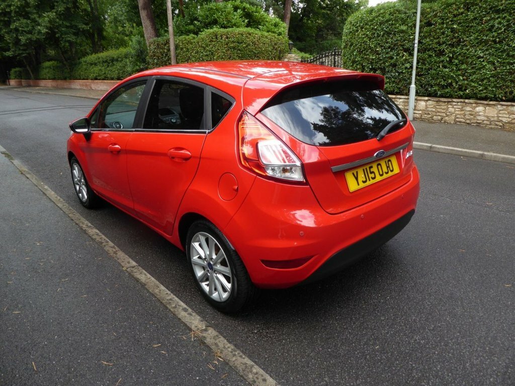 Ford Fiesta 1.5L Titanium Red #4