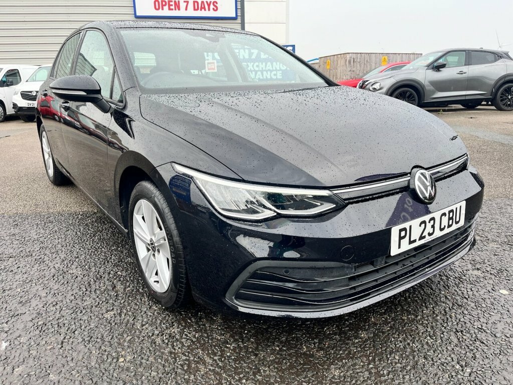 Volkswagen Golf 1.5L Life PL23CBU Black #2