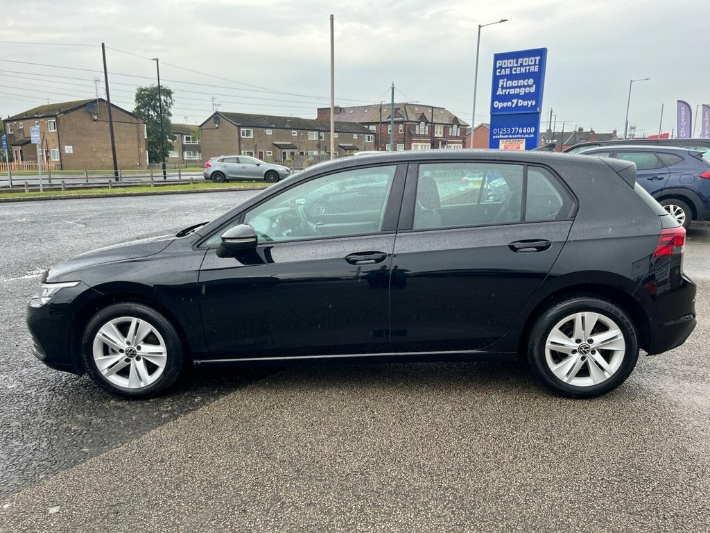 Volkswagen Golf 1.5L Life PL23CBU Black #6