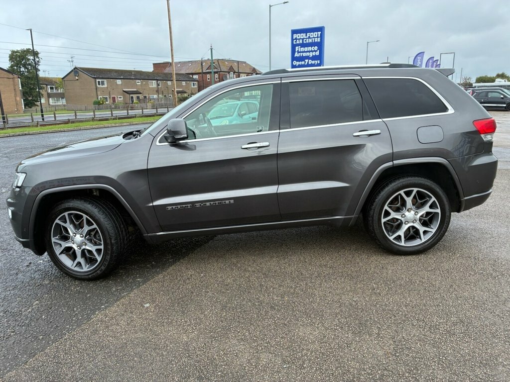 Jeep Grand Cherokee 3L Overland Grey #4