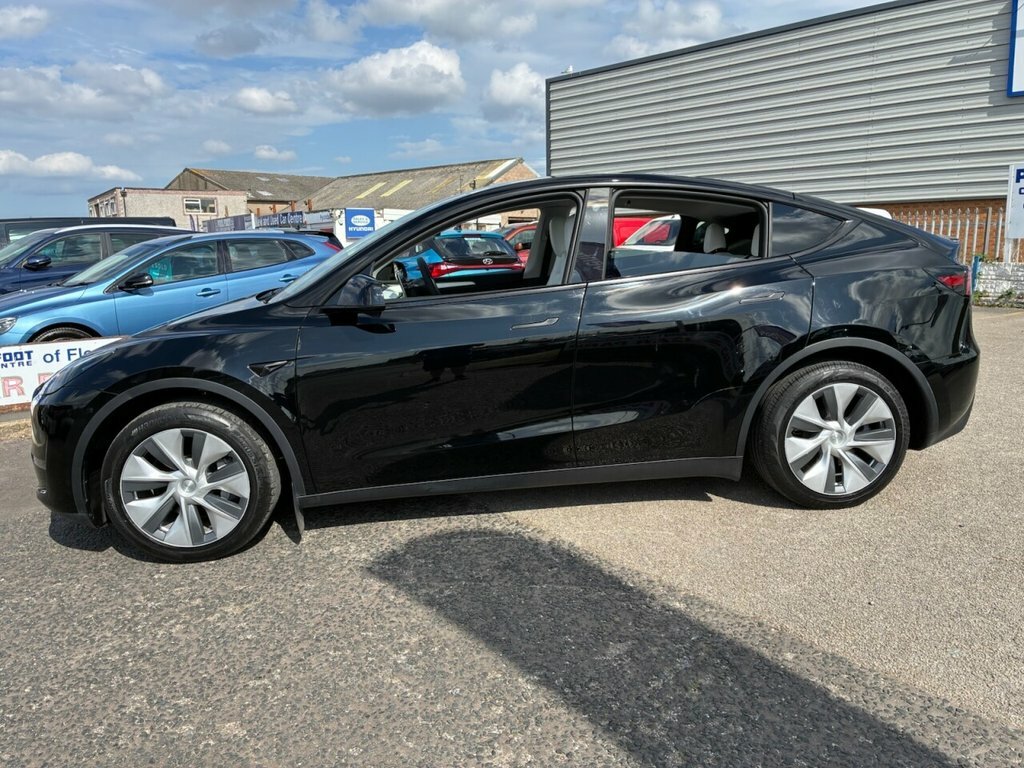 Tesla Model Y Suv GL23YBX Black #3