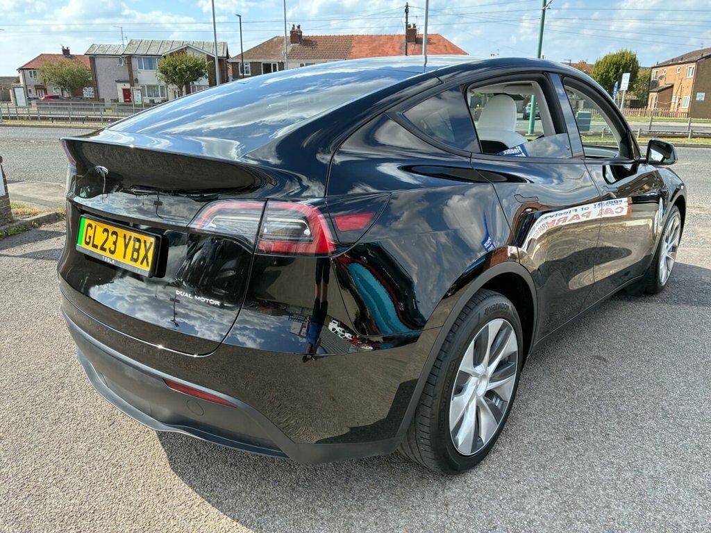 Tesla Model Y Suv GL23YBX Black #6
