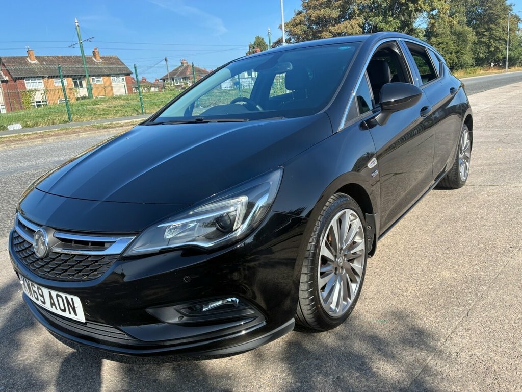 Vauxhall Astra 1.6L Griffin KW69AON Black #2