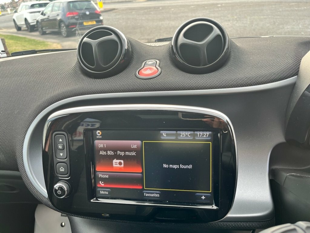 Smart Forfour Hatchback Black #16