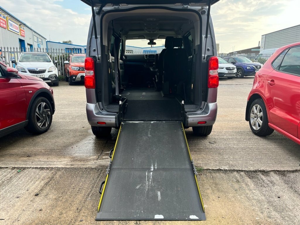 Peugeot Traveller 1.5L Active WA69ERV Grey #3