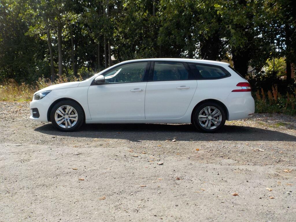 Peugeot 308 SW 1.5 Bluehdi Active Euro 6 S S Black #2