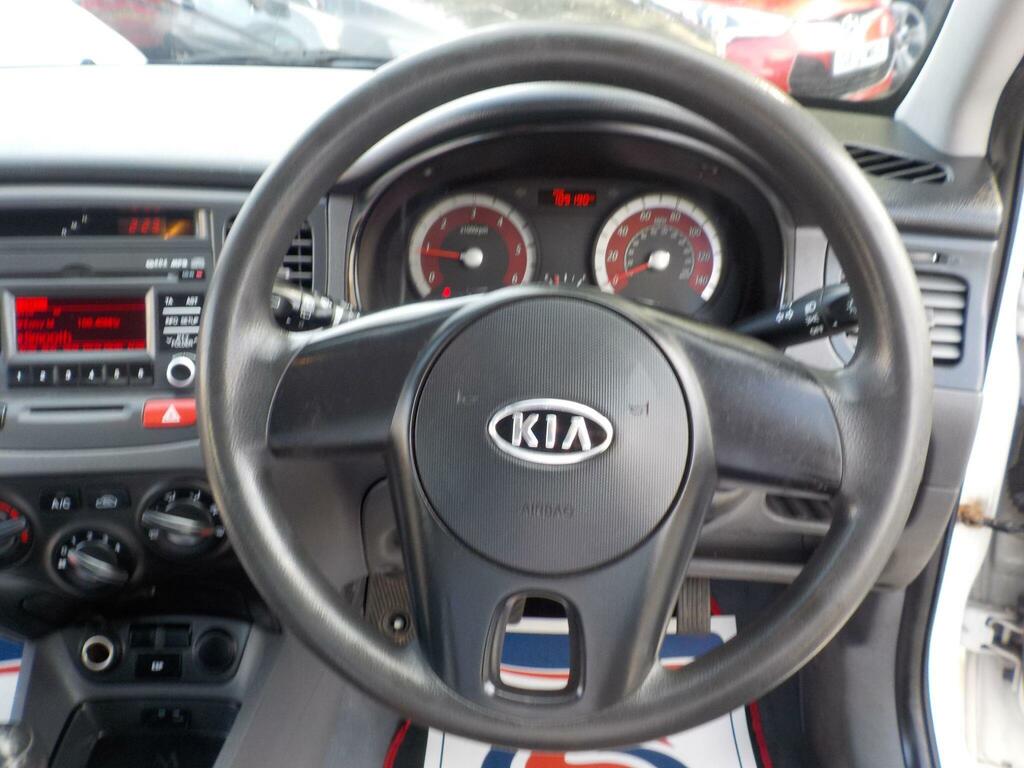 Kia RIO 1.4L Graphite Silver #14