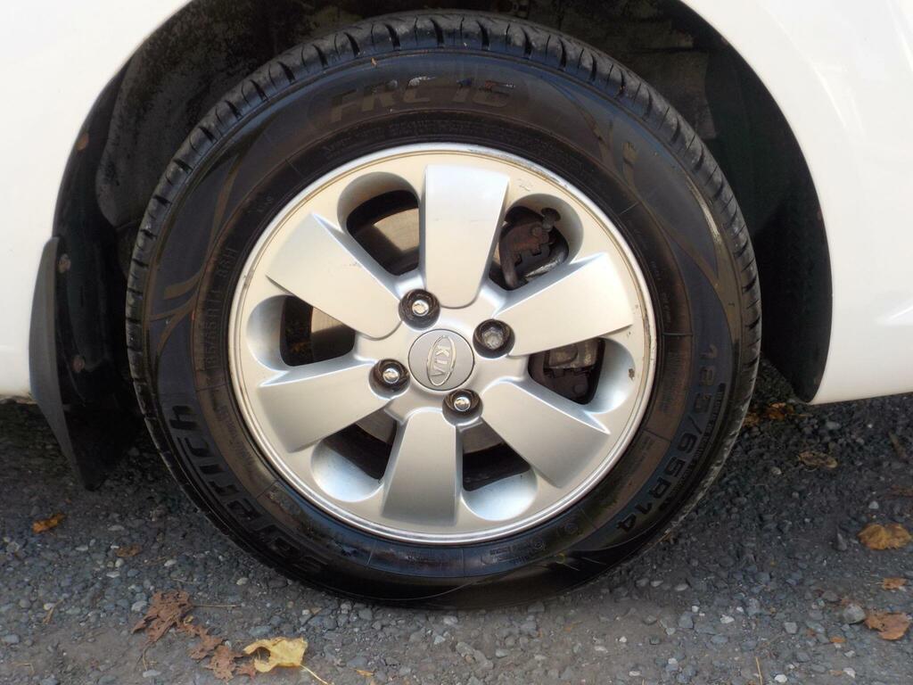 Kia RIO 1.4L Graphite Silver #9