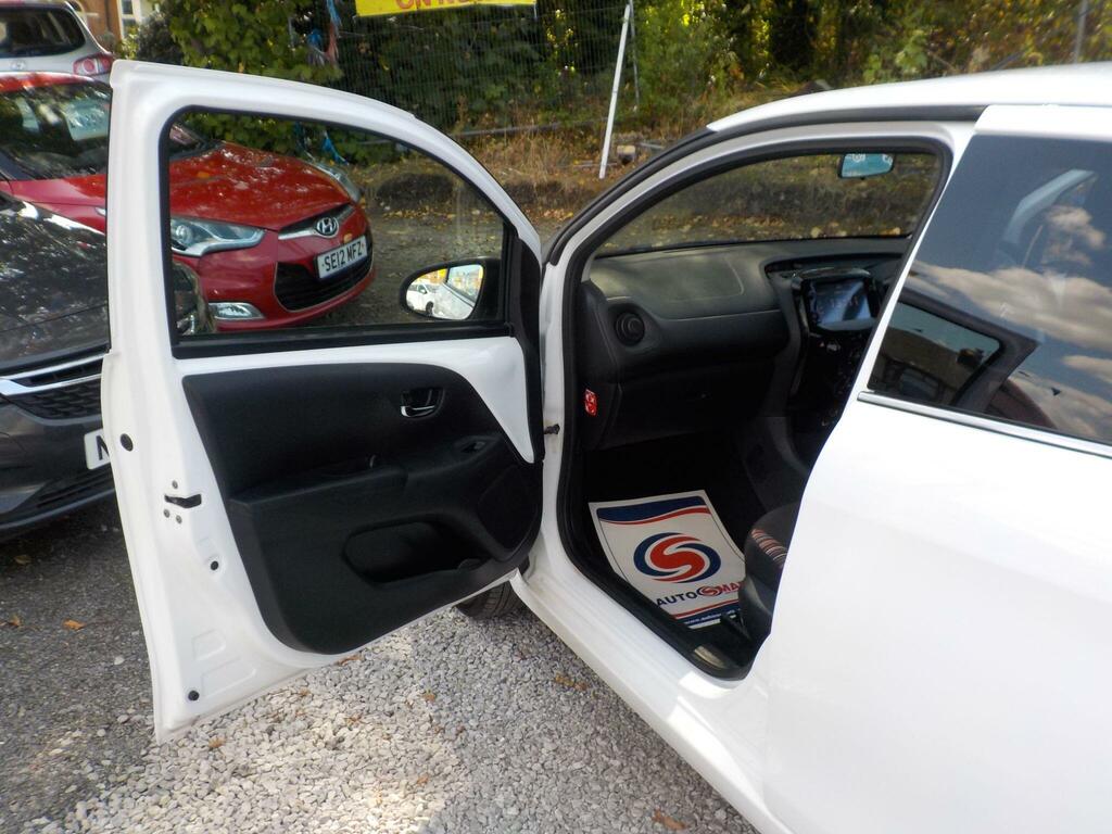 Citroen C1 Red #31
