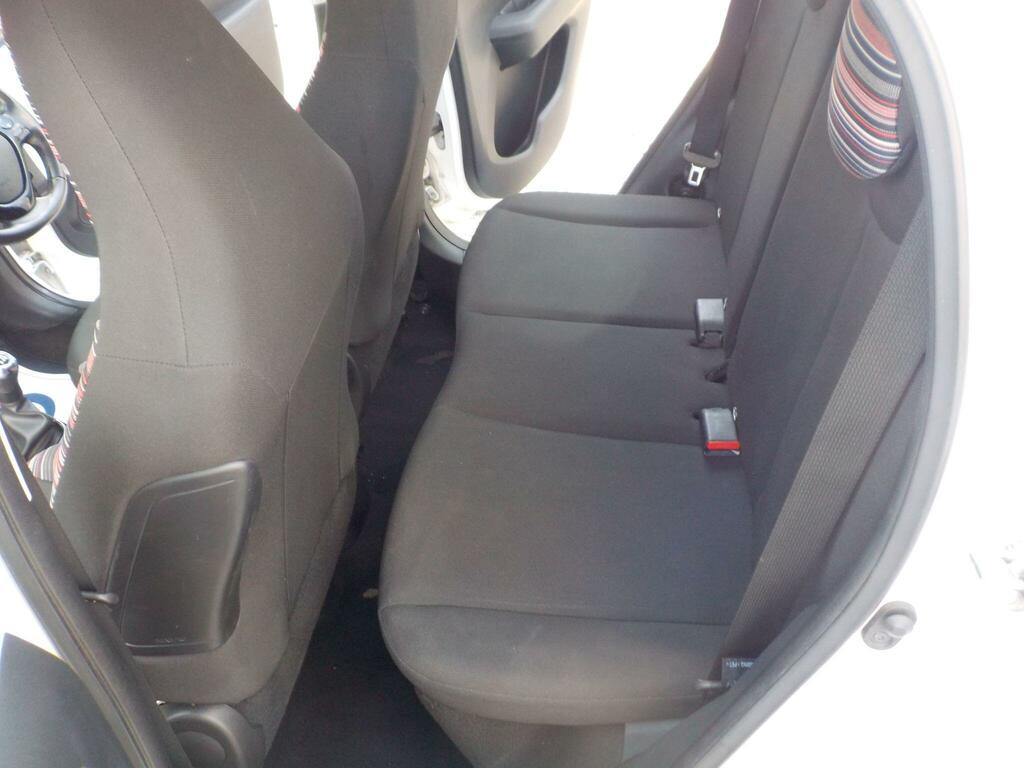 Citroen C1 Red #30