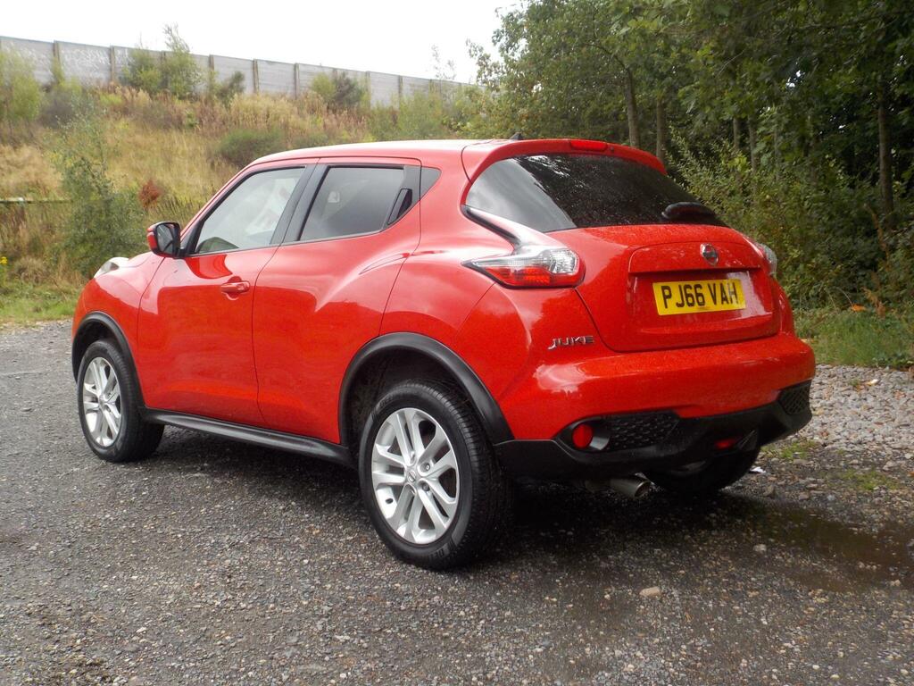 Nissan Juke 1.5 Dci N-connecta Euro 6 S S Red #3