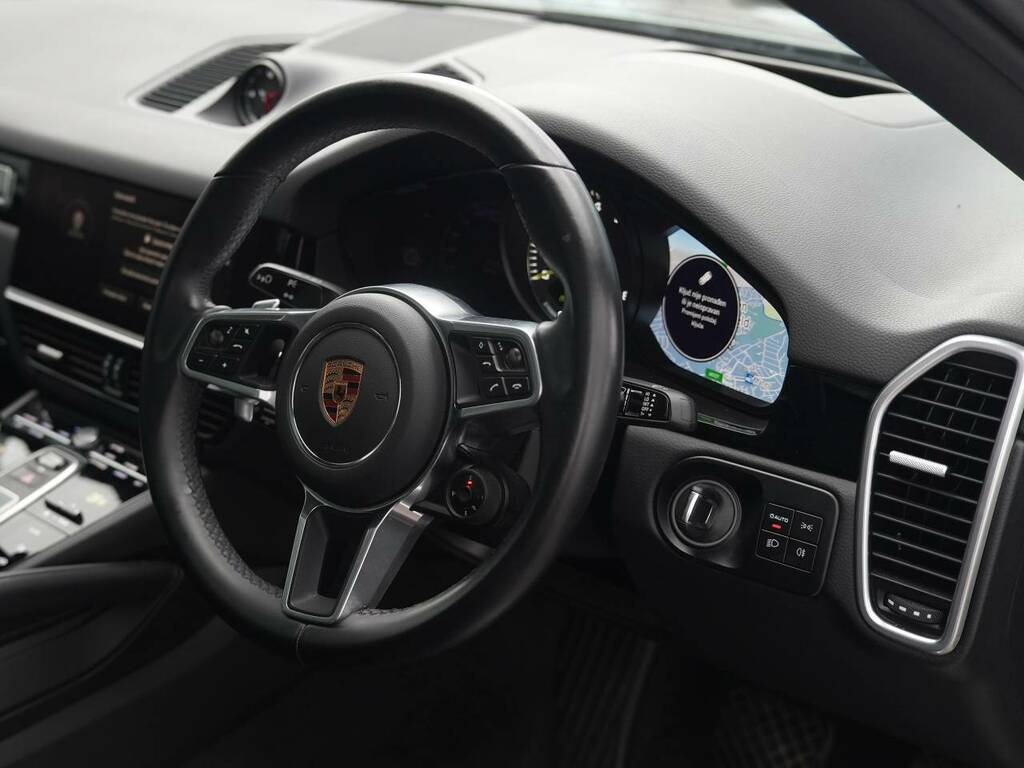 Porsche Cayenne E-hybrid Coup233 Platinum Edition #4