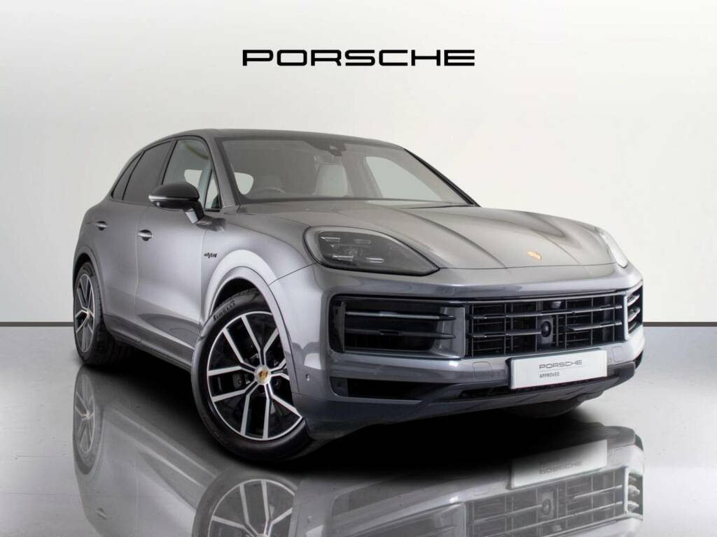 Porsche Cayenne E-hybrid Grey