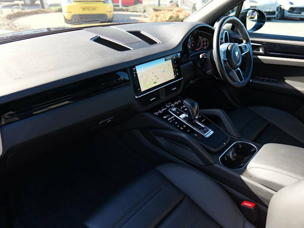 Porsche Cayenne Suv Black #5