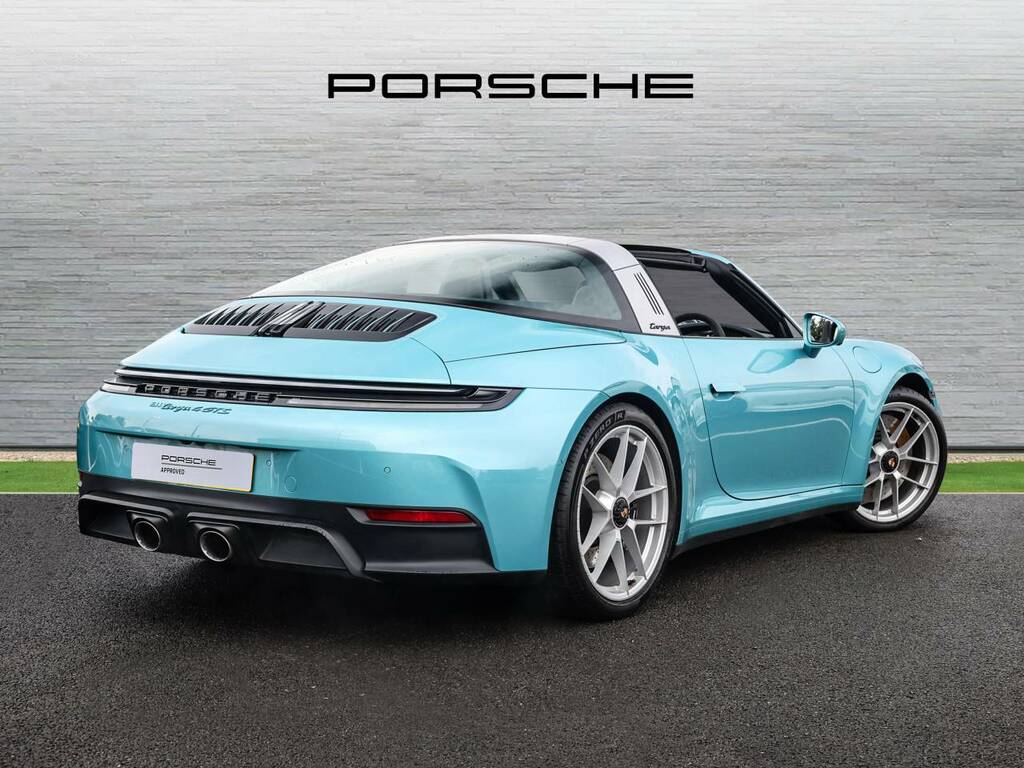 Porsche 911 Targa 4 Gts #2