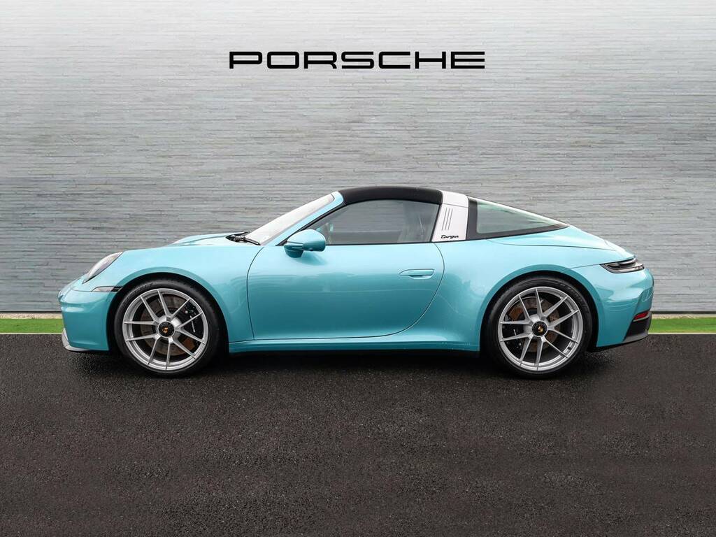 Porsche 911 Targa 4 Gts #3