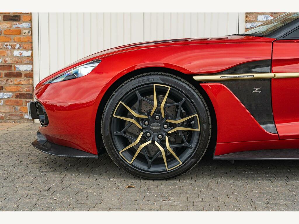 Aston Martin Vanquish S Green #14