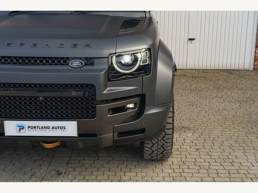 Land Rover Defender 110 4.4P V8 Mhev Octa Edition One 4Wd Euro 6 Ss