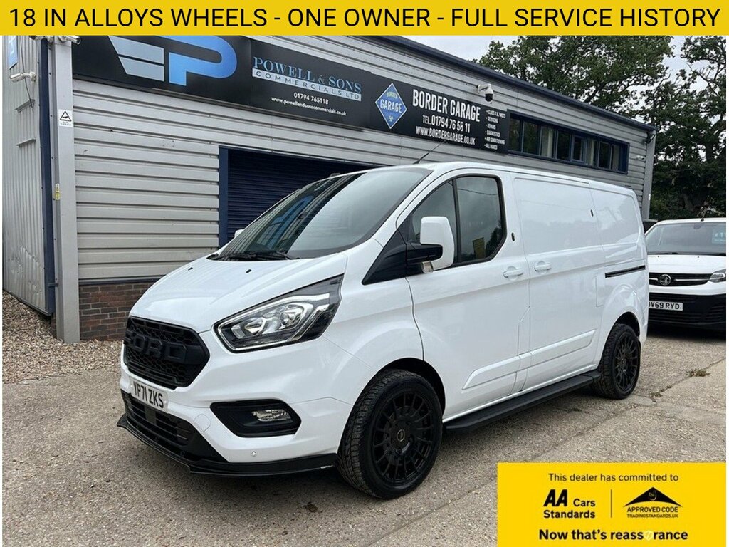 Ford Transit Custom 300 Limited Sport Pack YP71ZKS White