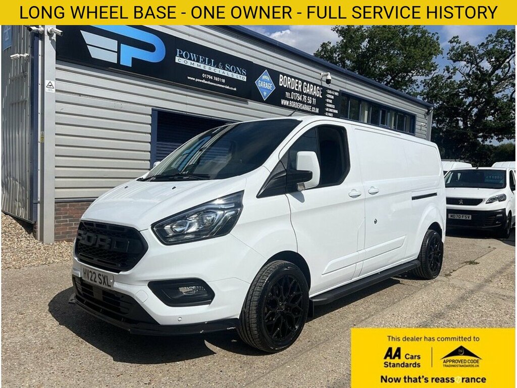 Ford Transit Custom 300 Limited Sport Pack HV22SXL White