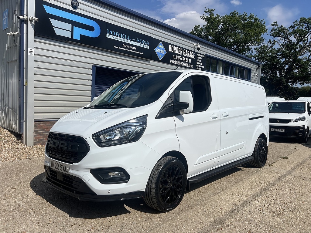 Ford Transit Custom 300 Limited Sport Pack HV22SXL White #2