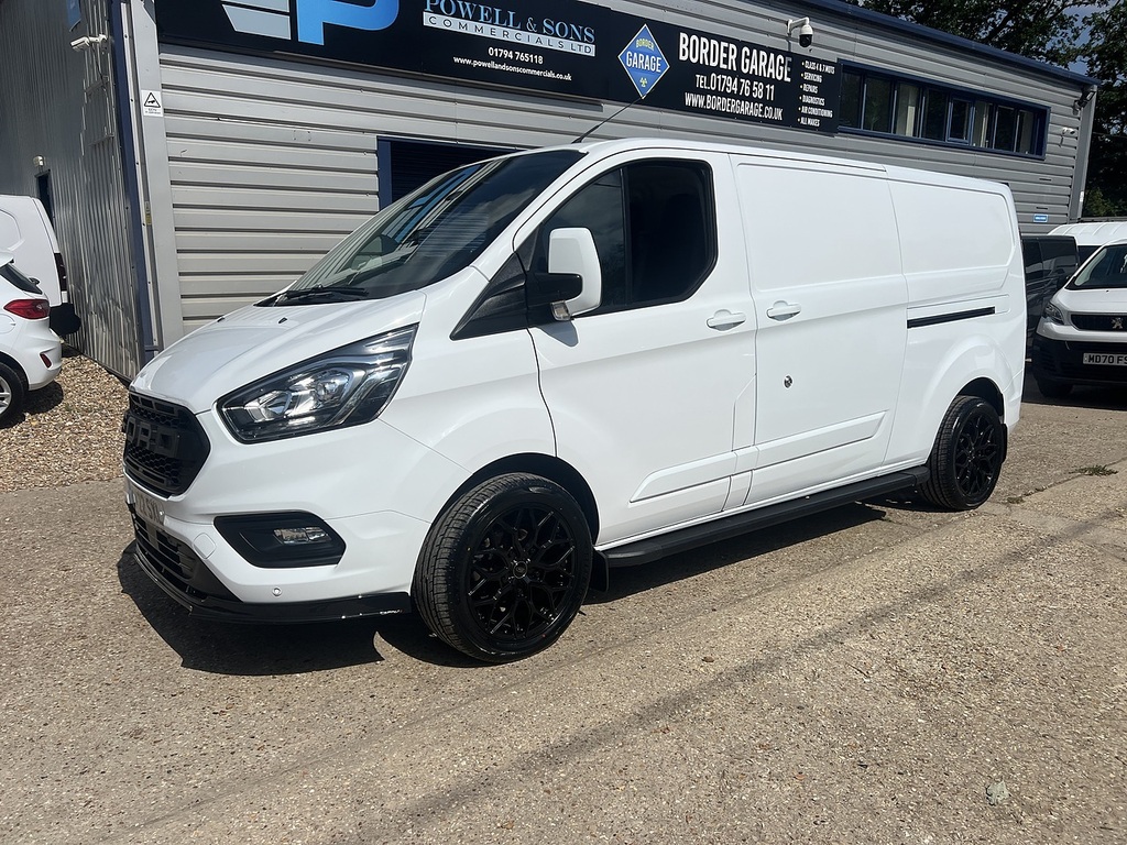 Ford Transit Custom 300 Limited Sport Pack HV22SXL White #3