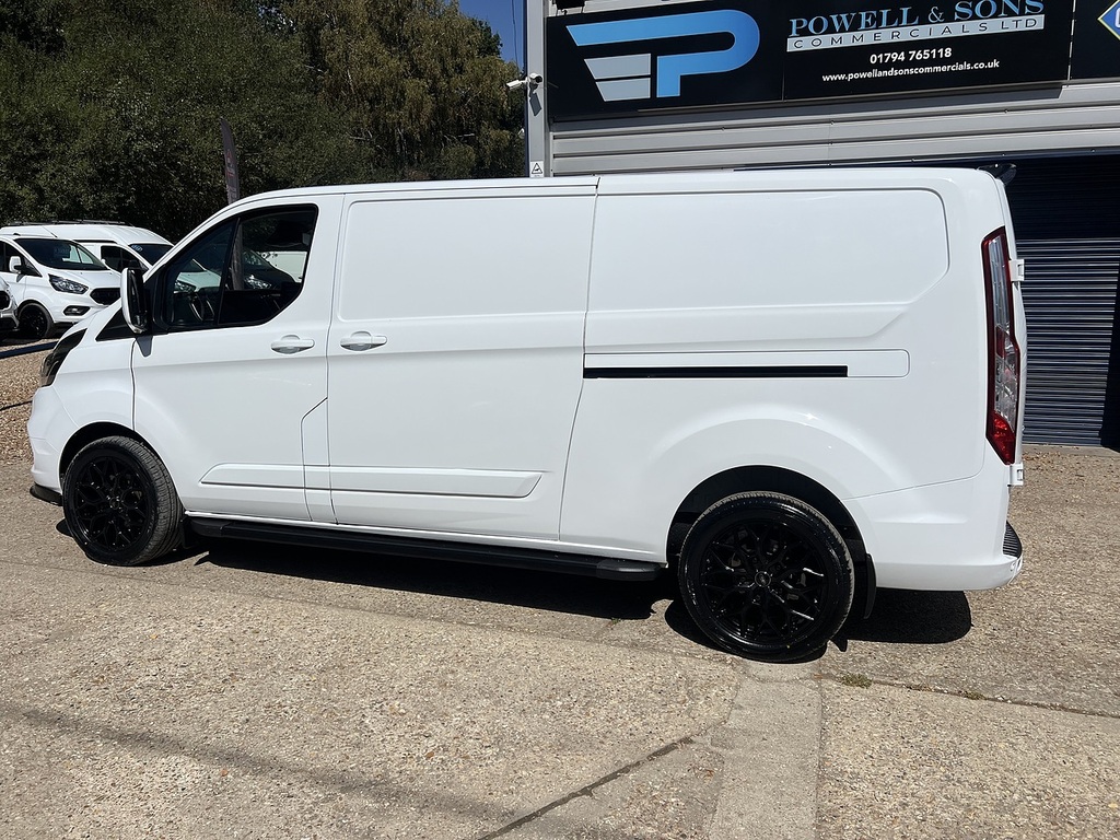 Ford Transit Custom 300 Limited Sport Pack LE23KNZ White #5
