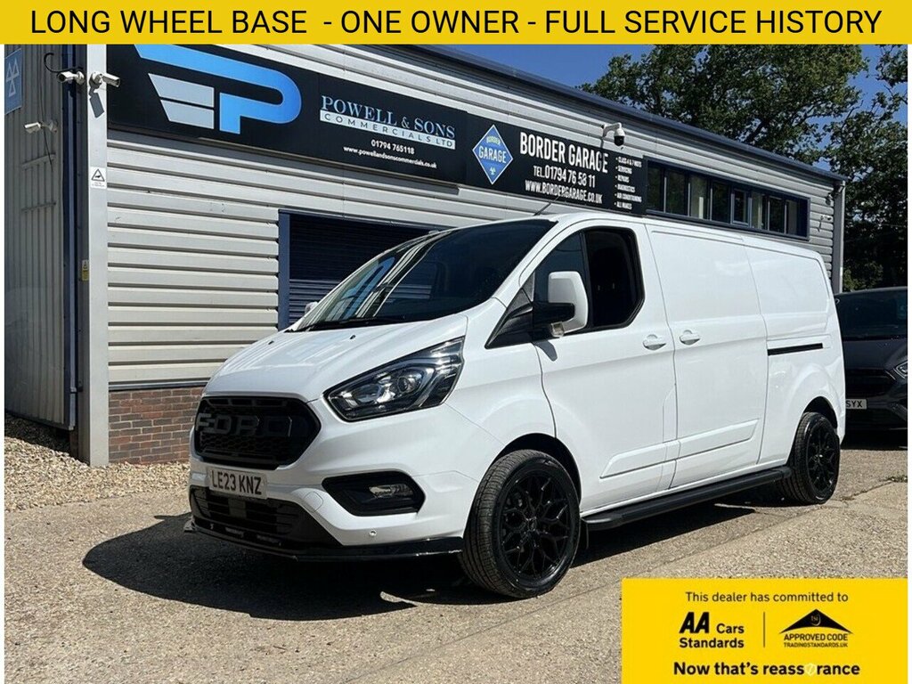 Ford Transit Custom 300 Limited Sport Pack LE23KNZ White