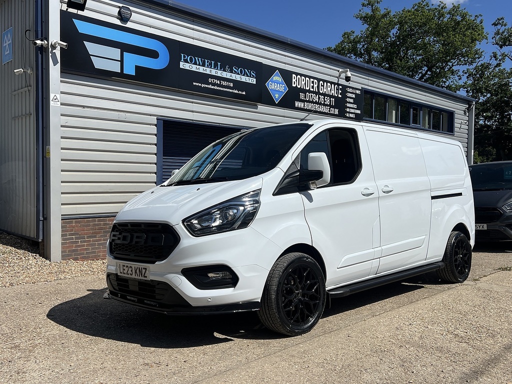 Ford Transit Custom 300 Limited Sport Pack LE23KNZ White #2