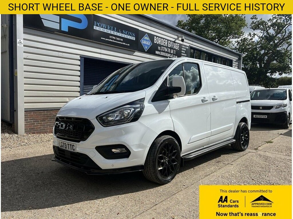 Ford Transit Custom 280 Limited Sport Pack White