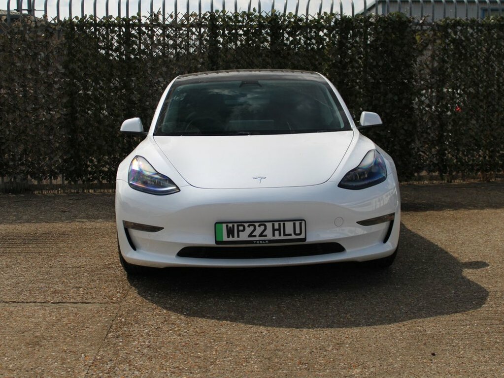 Tesla Model 3 Saloon WP22HLU White #5