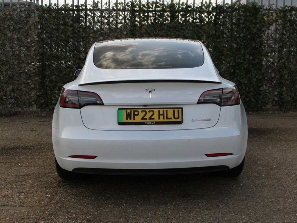 Tesla Model 3 Saloon WP22HLU White #6