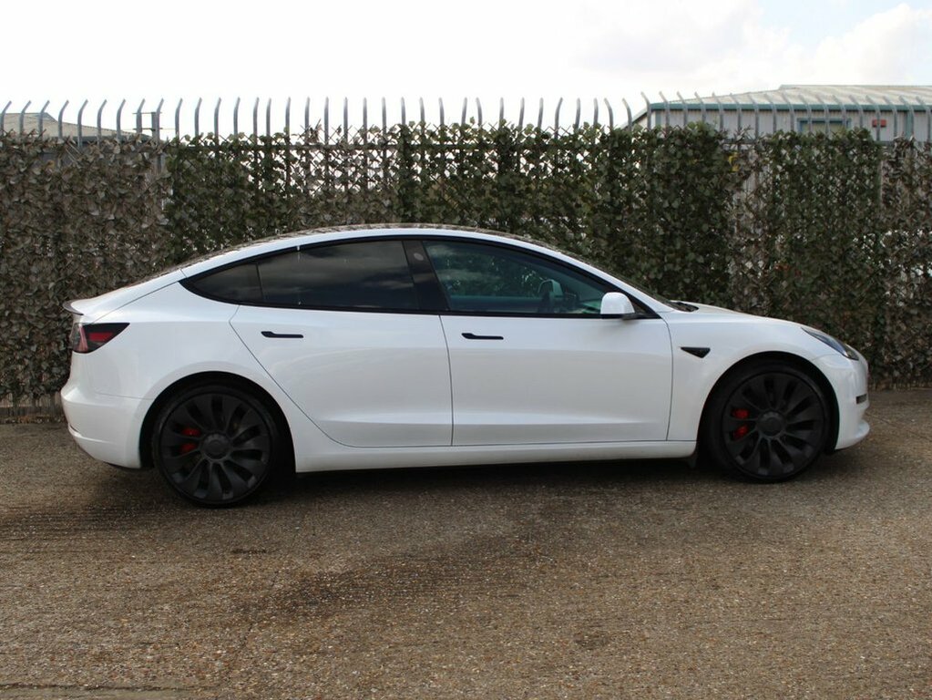 Tesla Model 3 Saloon WP22HLU White #3