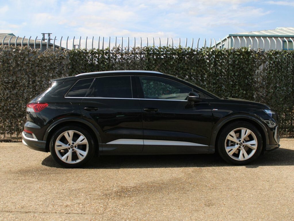 Audi Q4 E Tron Suv DF23GOX Black #5